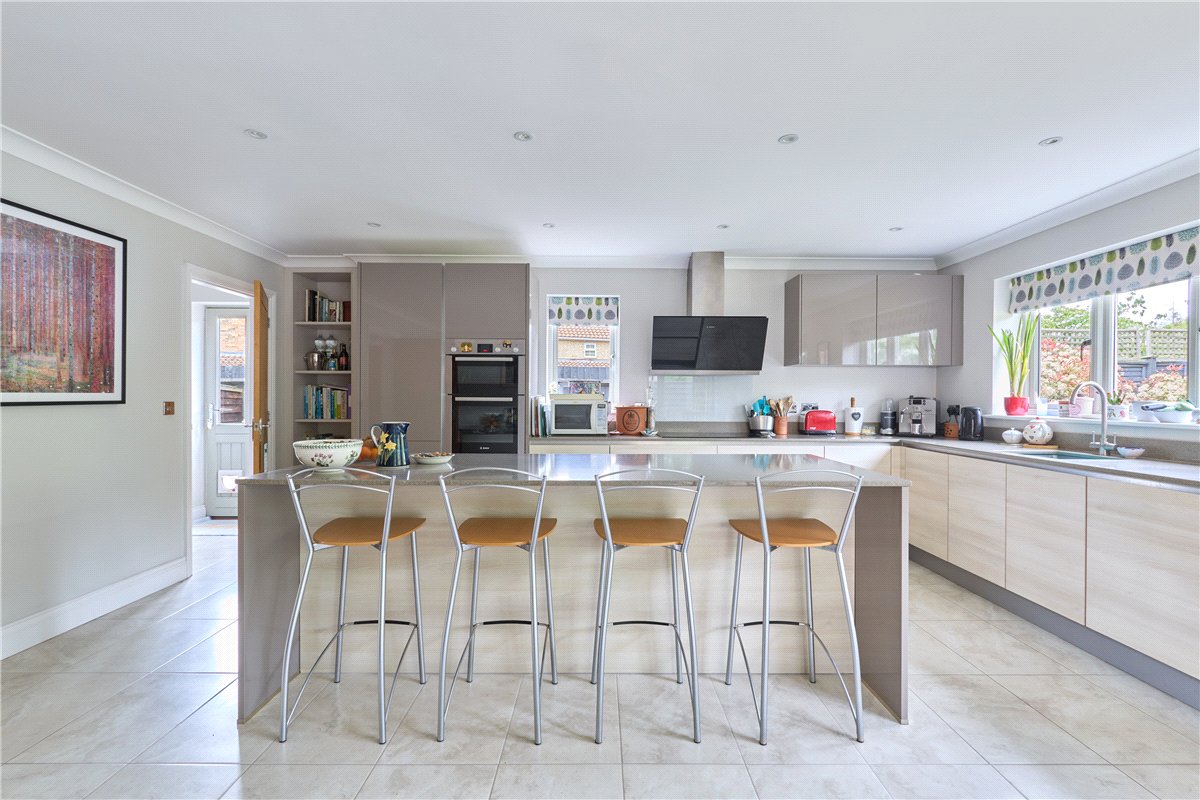 4 bedroom House, Chapel Meadows, Great Wilbraham, CB21 - Available, Image 2