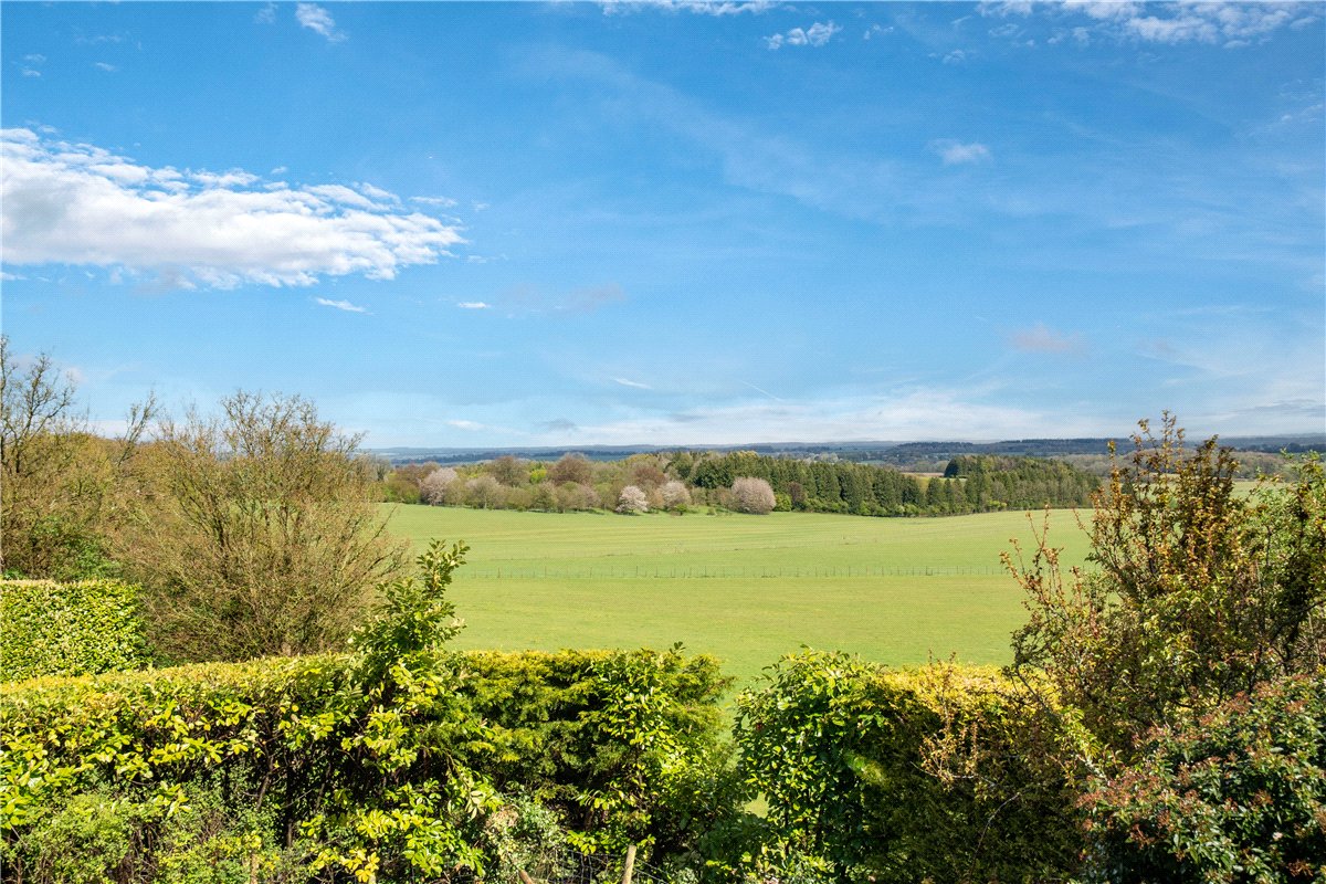 4 bedroom House, Warnford, Southampton, SO32 - Sold STC, Image 2