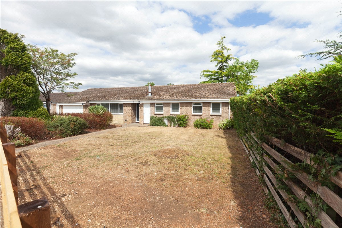 4 bedroom Bungalow, Shakespeare Drive, Bicester, OX26 - , Image 27
