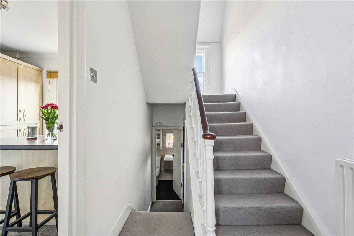 2 bedroom Flat, Auckland Road, London, SW11 - Let Agreed, Image 5