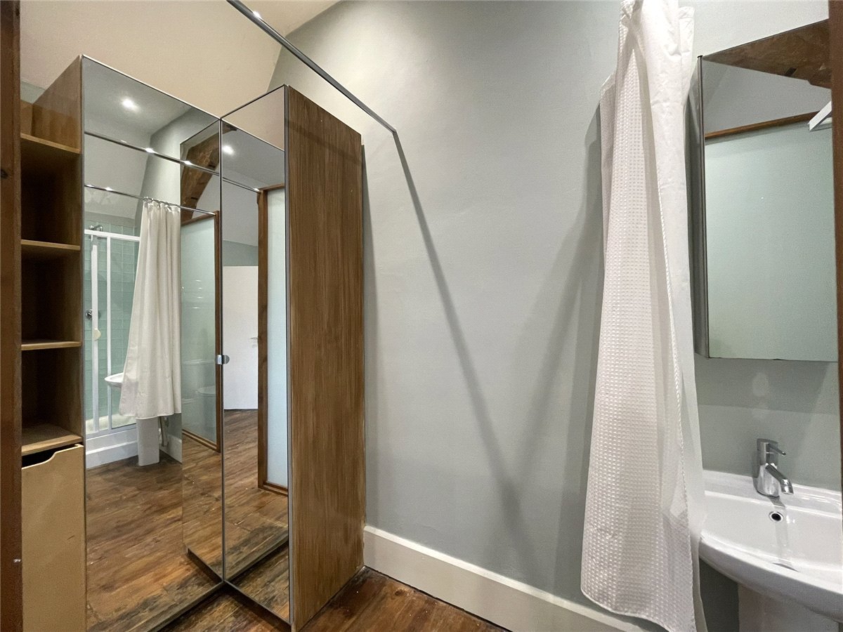 2 bedroom Flat, Oxford Road, Newbury, RG14 - Available, Image 10