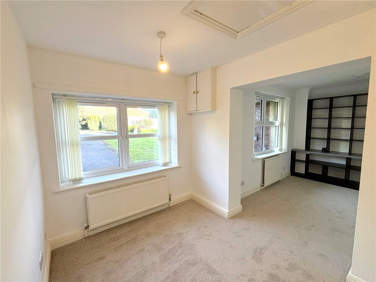 4 bedroom House, Azerley Grove, Harrogate, HG3 - Available, Image 3