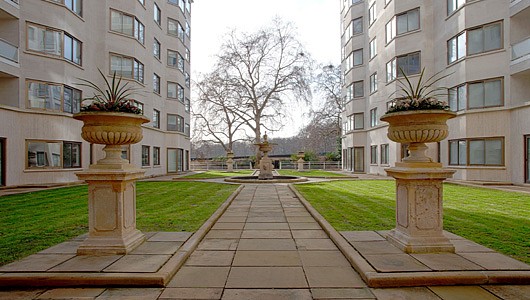 3 bedroom Flat, 3 Bedroom Apartment, Arlington House, SW1A - Available, Image 3