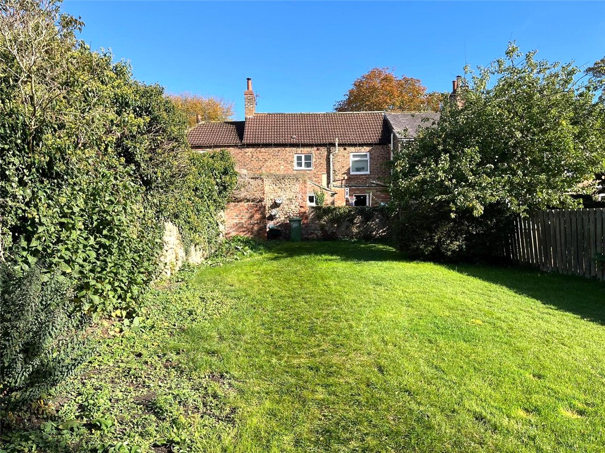 3 bedroom Cottage, Planetree Cottage, The Green, DL8 - , Image 7