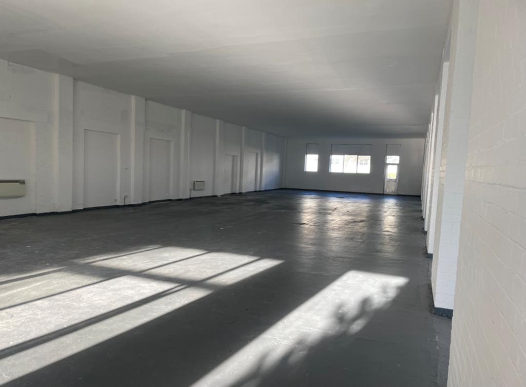 7000 Sq Ft, Cotswold Business Park & Airport, Cirencester, GL7 - Available, Image 2