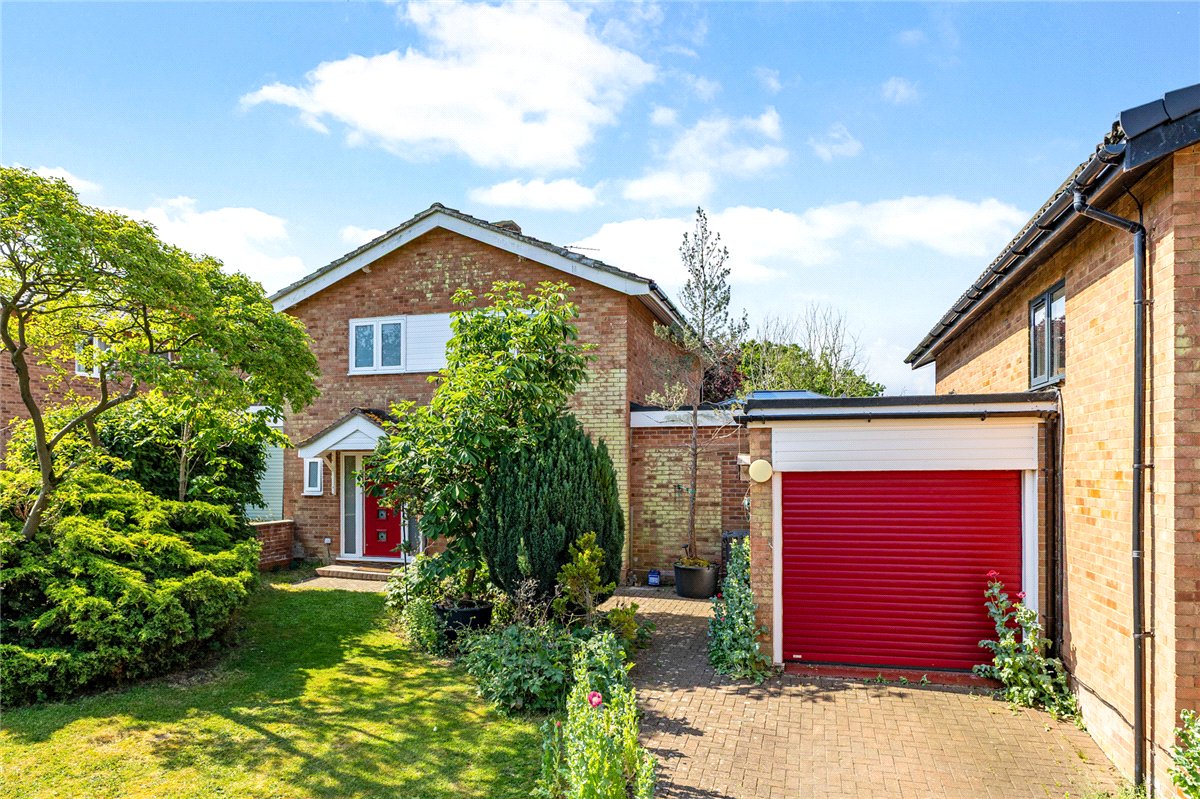 3 bedroom House, Millers Road, Toft, CB23 - Sold STC