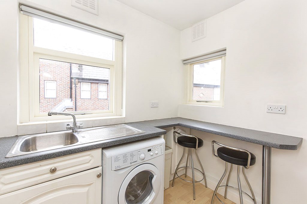 1 bedroom Flat, St. Andrewgate, York, YO1 - Let Agreed, Image 6