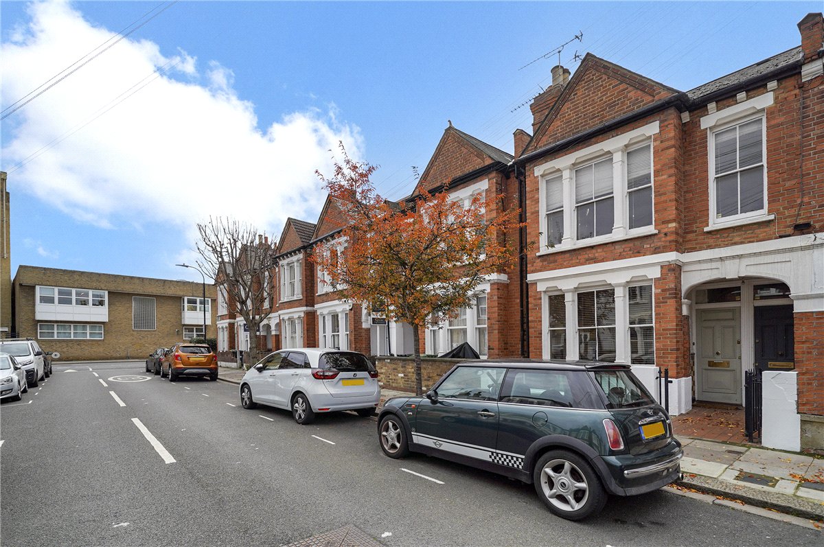 2 bedroom Maisonette, Edenvale Street, London, SW6 - Available, Image 1