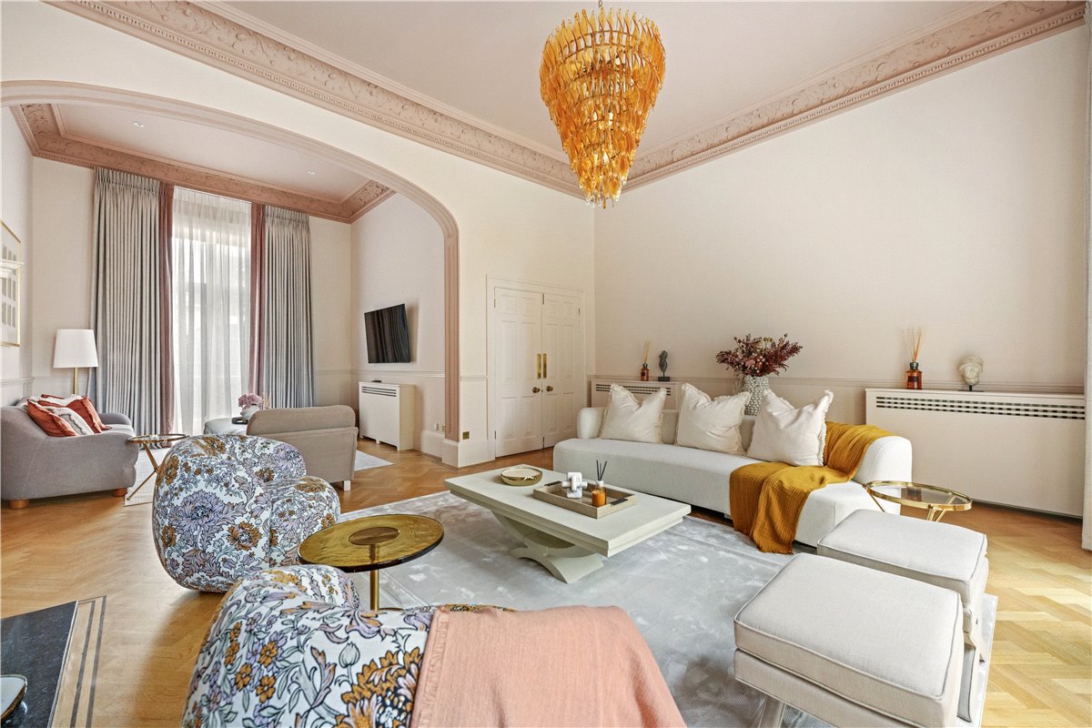 6 bedroom House, Ennismore Gardens, Knightsbridge, SW7 - Available, Image 27