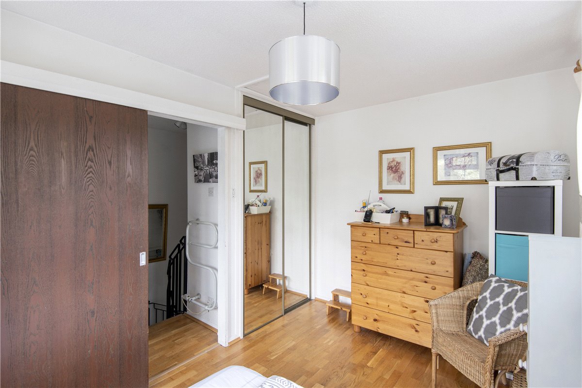 1 bedroom House, St. Peter's Close, London, SW17 - Sold, Image 13