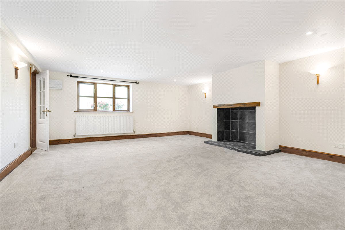 4 bedroom Cottage, Yew Tree Court, Nantwich Road, CW10 - , Image 13