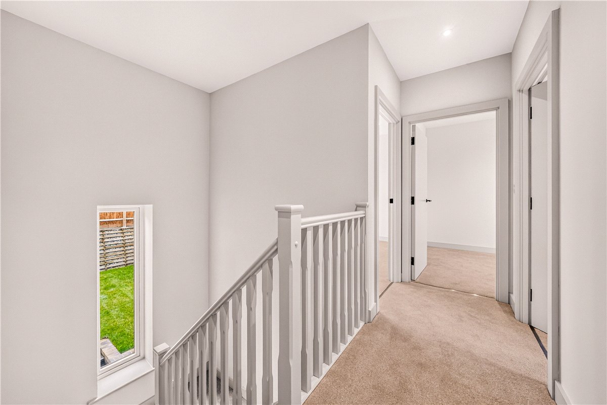 4 bedroom House, Ballast Road, Erith, DA8 - Available, Image 14
