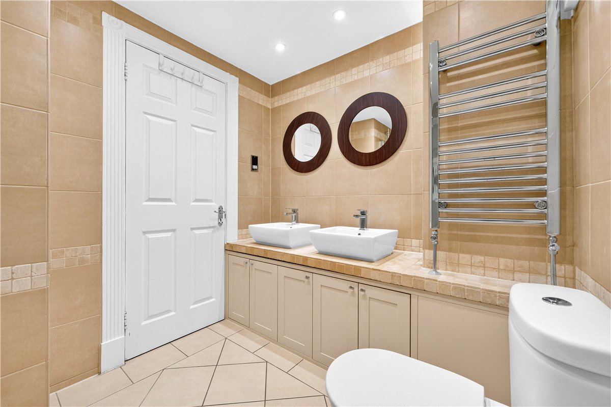 2 bedroom Flat, Manson Place, South Kensington, SW7 - Available, Image 11
