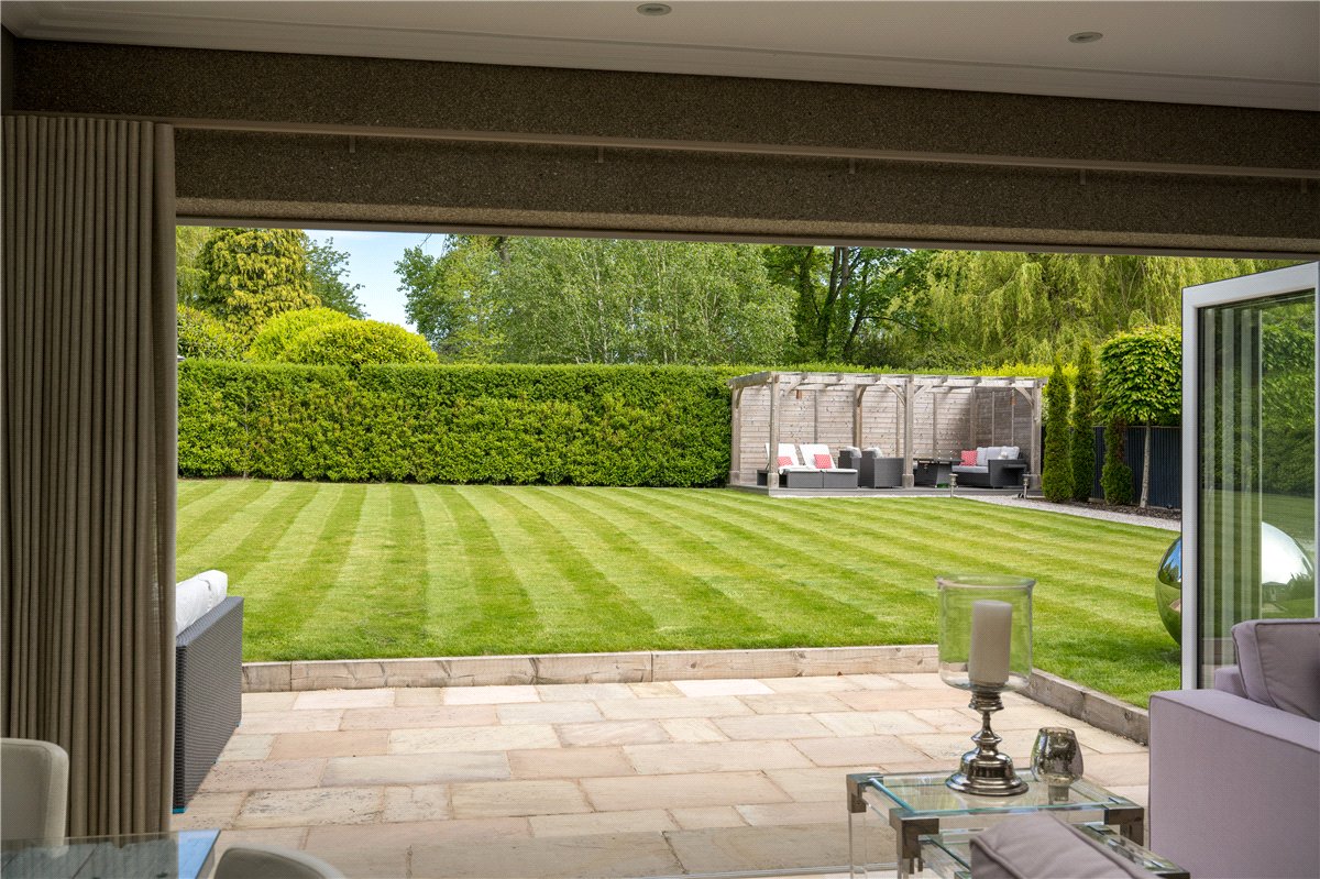 5 bedroom House, Fulwith Mill Lane, Harrogate, HG2 - Available, Image 15