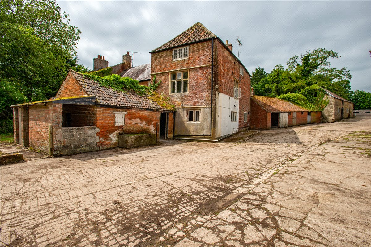 6.25  Farm, Fairwood Road, Penleigh, BA13 - Sold