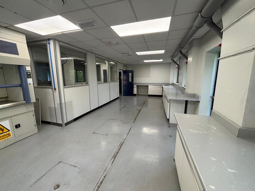 7065 to 14144 Sq Ft, Nottingham Science & Technology Park, Nottingham, NG7 - Available, Image 7