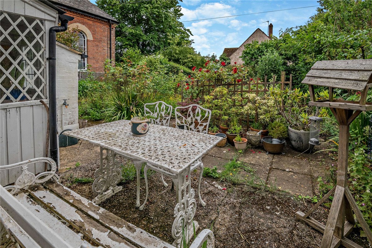 1 bedroom House, The Thicket, Leckhampstead, RG20 - Sold, Image 11
