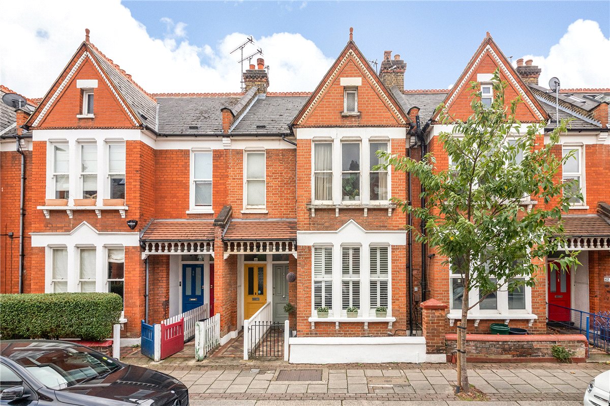 2 bedroom Maisonette, Yukon Road, London, SW12 - Available, Image 1