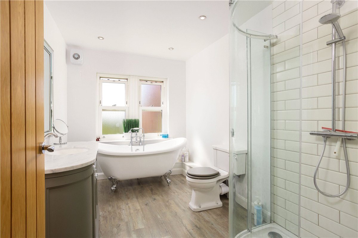 7 bedroom House, Layton Lane, Rawdon, LS19 - Available, Image 10