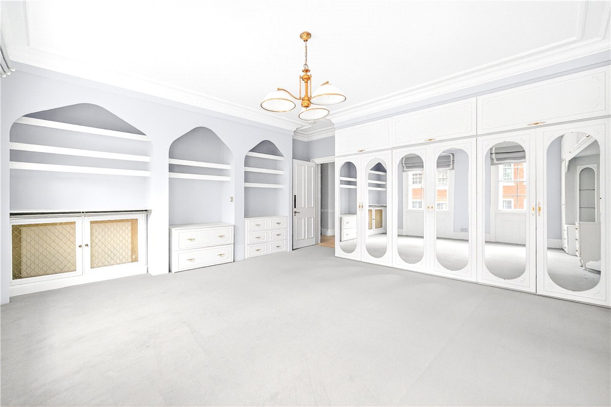 4 bedroom Flat, Cumberland Mansions, George Street, W1H - Available, Image 25