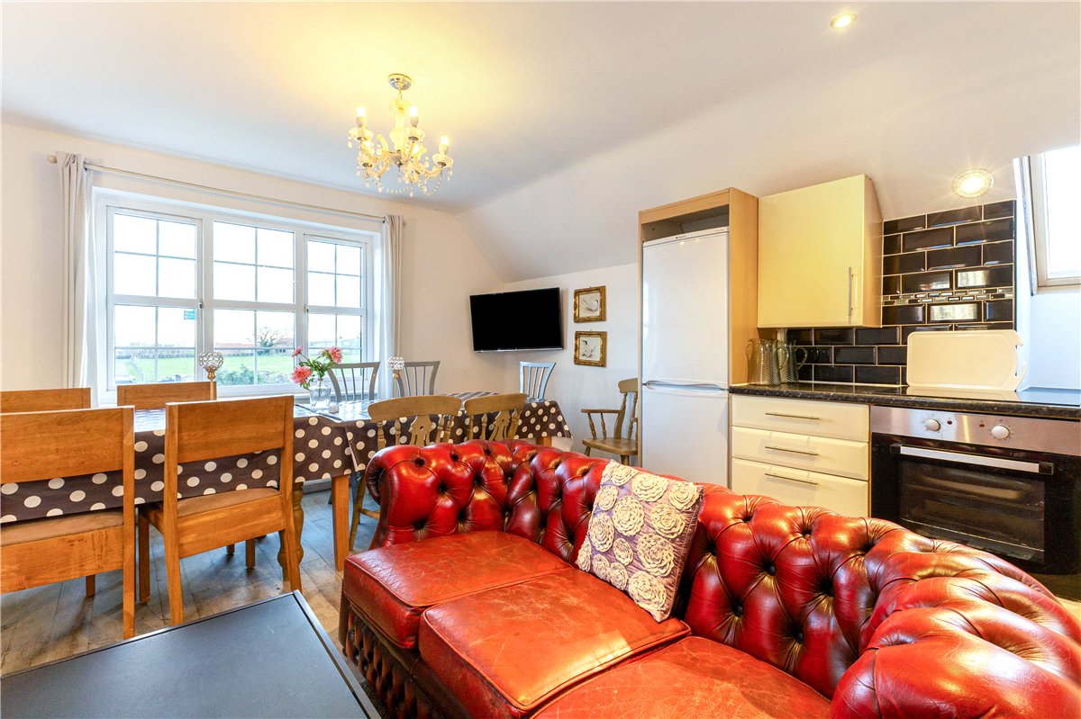 7 bedroom House, Manby Road, Stewton, LN11 - Available, Image 27