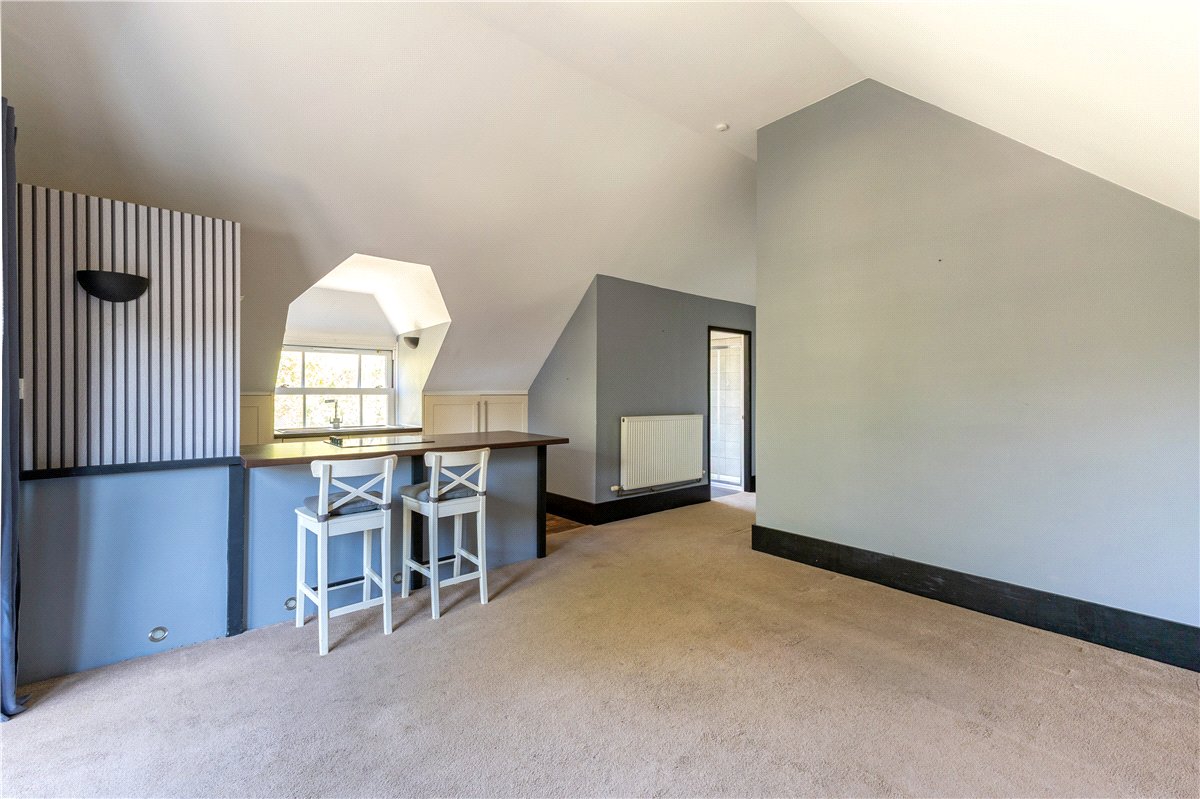 5 bedroom House, High Street, Manton, SN8 - Available, Image 17