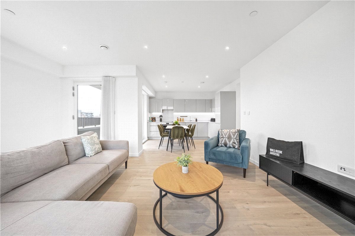 3 bedroom Flat, Heartwell Avenue, London, E16 - Available, Image 26