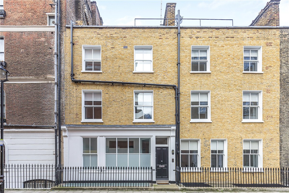 3 bedroom House, Welbeck Way, Marylebone, W1G - Available