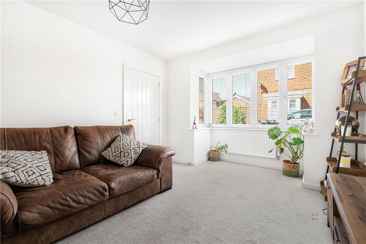 3 bedroom House, Dexter Gardens, Kingston Bagpuize, OX13 - Available, Image 3
