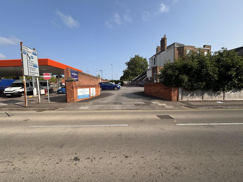 227 Sq Ft, Silver Street, Taunton, TA1 - Available, Image 11