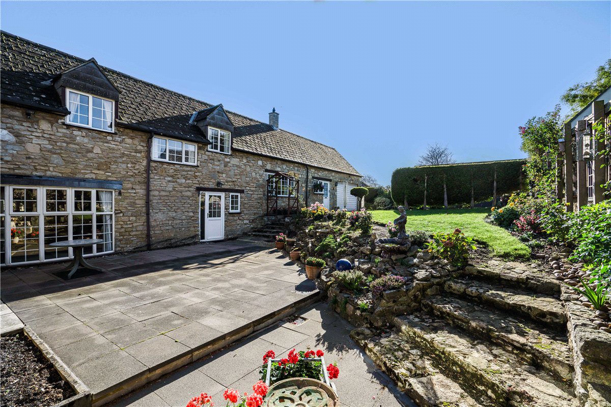 4 bedroom Barn Conversion, Cassington Road, Yarnton, OX5 - Available, Image 4