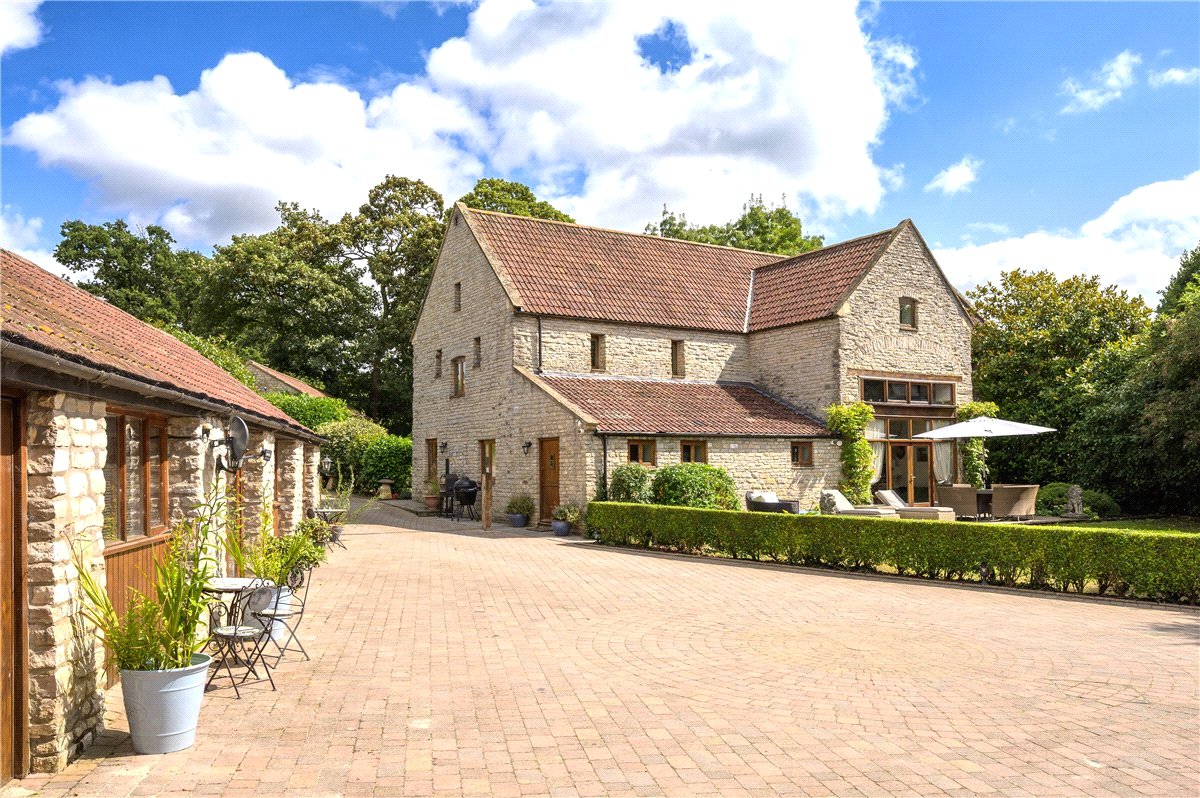 17.4  Farm, Siston, Bristol, BS16 - Available