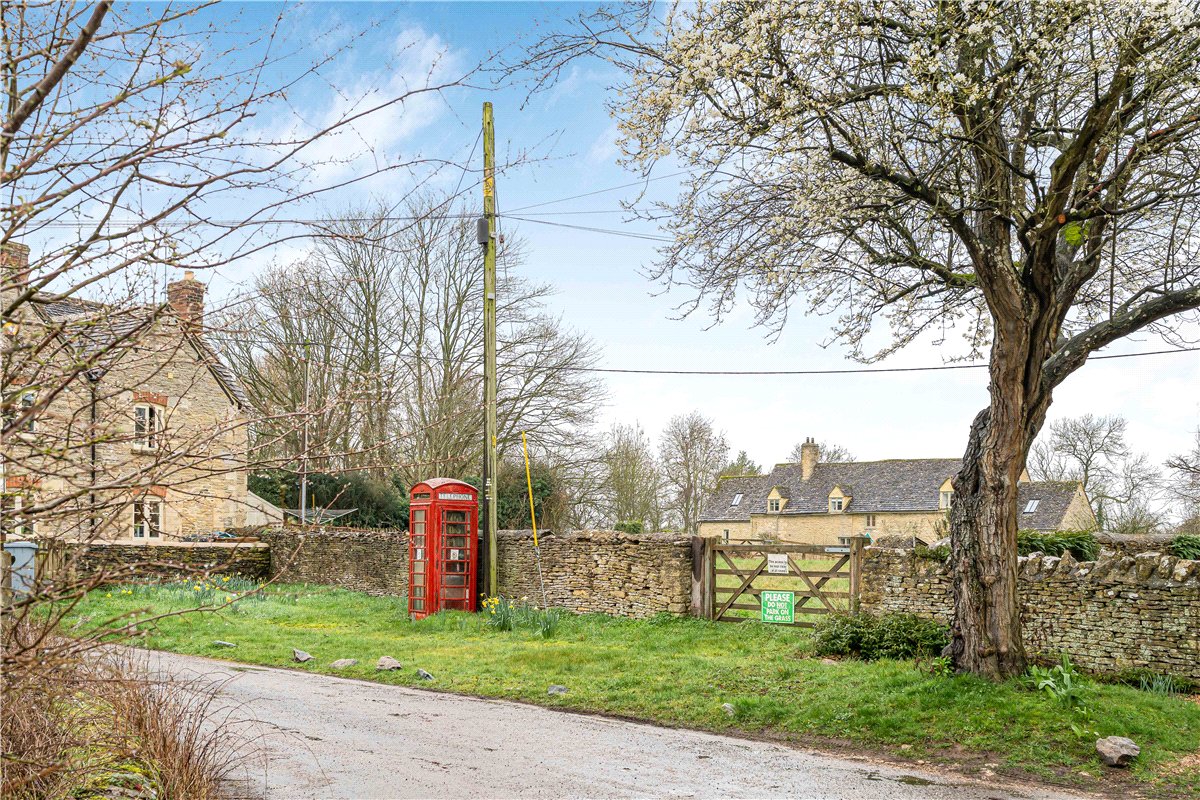 3 bedroom Cottage, Manor Cottages, Kelmscott, GL7 - Available, Image 15
