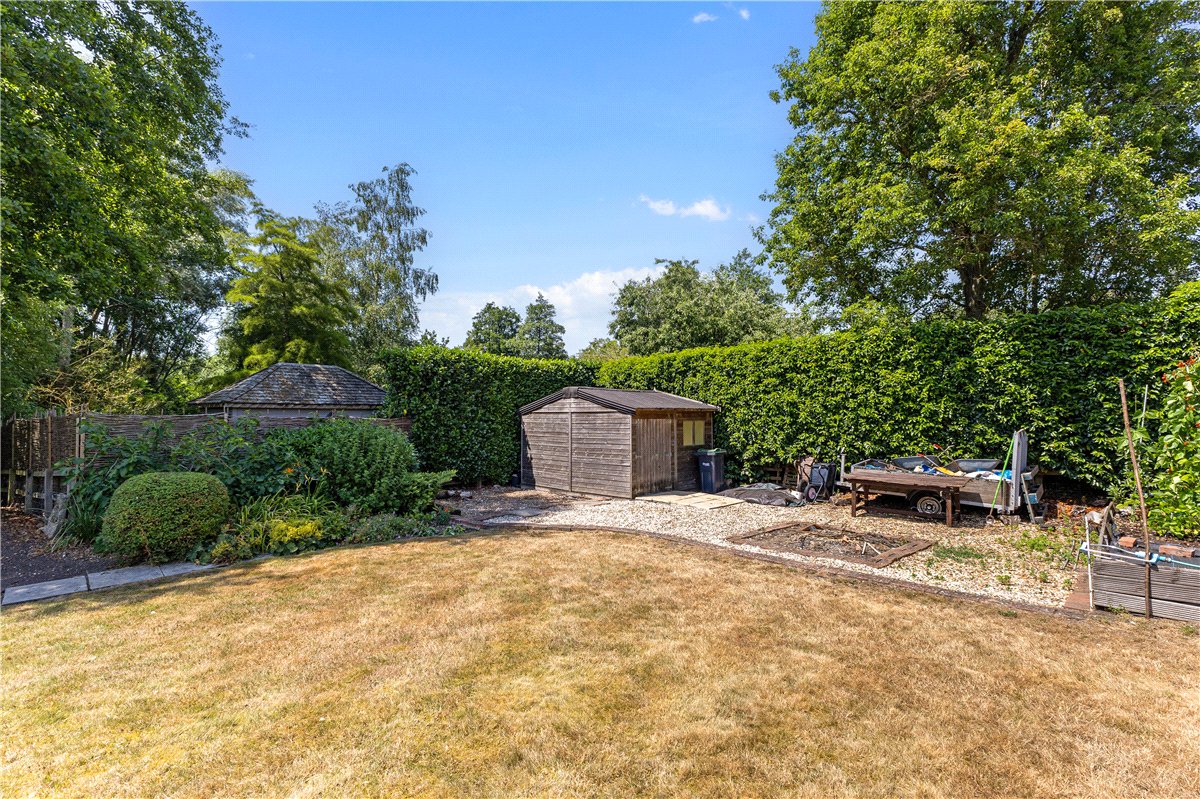 6 bedroom House, Mill Lane, Ramsbury, SN8 - Available, Image 21