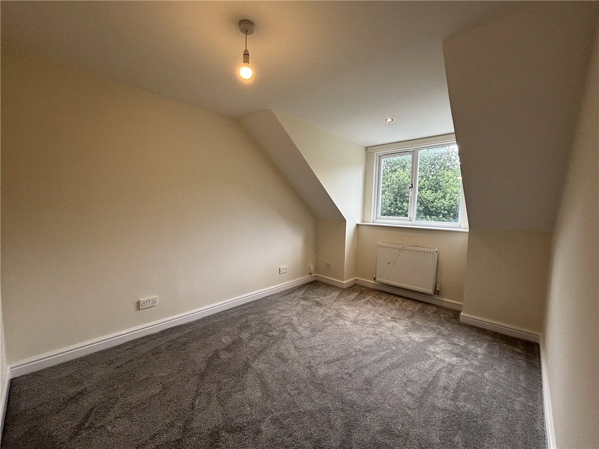 3 bedroom House, Sherbourne Avenue, Bramley, S66 - Available, Image 10