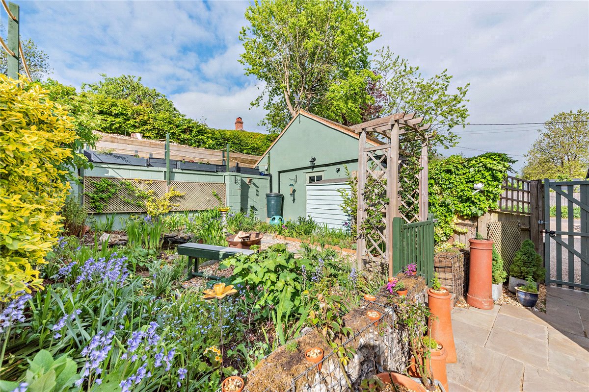 3 bedroom House, Stoke, Andover, SP11 - Sold, Image 3