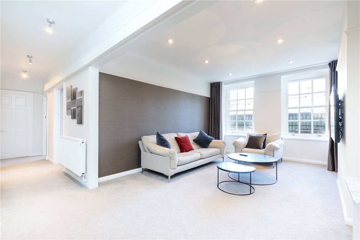 3 bedroom Flat, Seymour Place, Marylebone, W1H - Available, Image 2