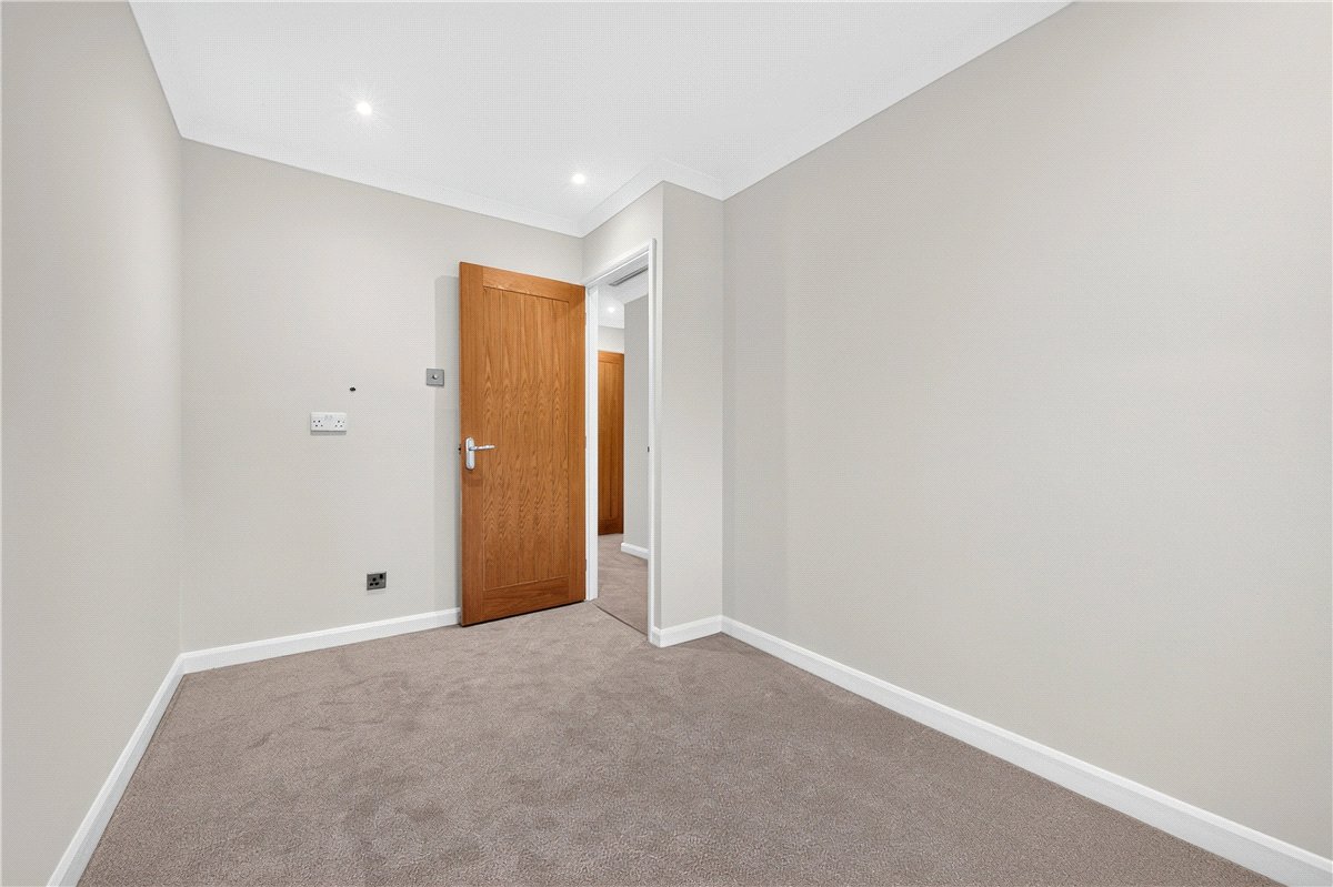 4 bedroom House, 43 Station Road, Tempsford, Sandy, SG19 2AU, ,  - Available, Image 21
