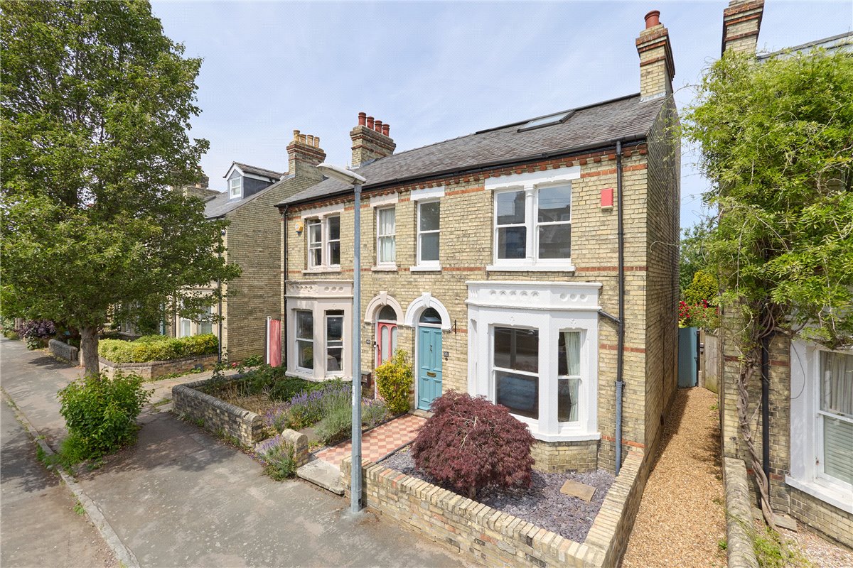 3 bedroom House, Montague Road, Cambridge, CB4 - Sold