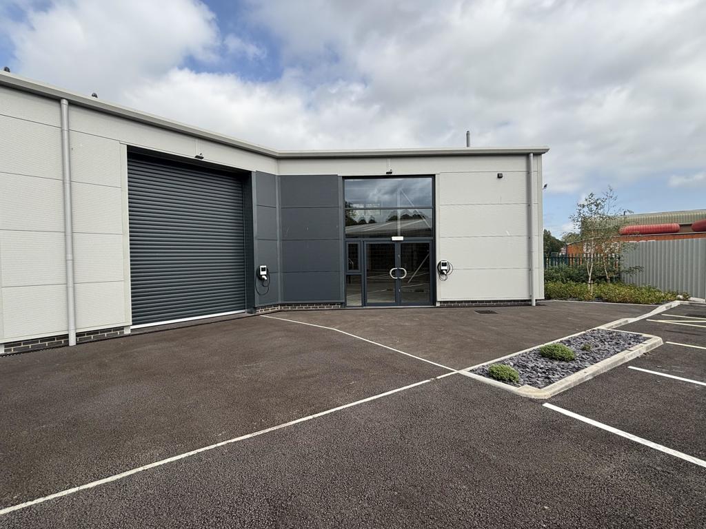 163 to 277 Sq M, Tapstone Road, Chard, TA20 - Available, Image 10