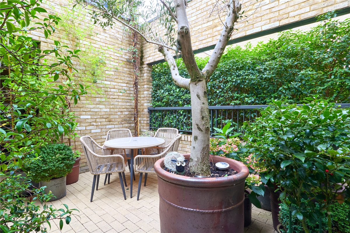 3 bedroom House, Windmill Drive, Trumpington, CB2 - Sold STC, Image 1