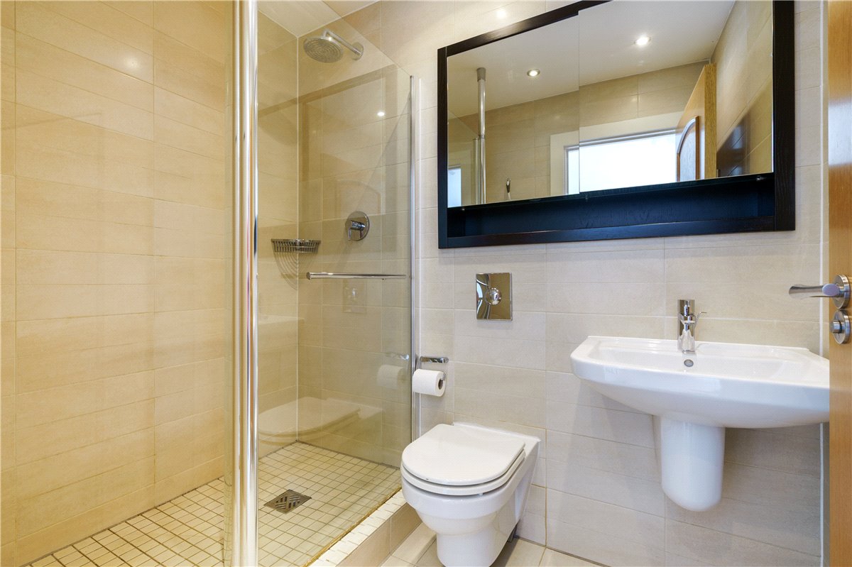 4 bedroom House, Kings Pool Walk, York, YO1 - Available, Image 3