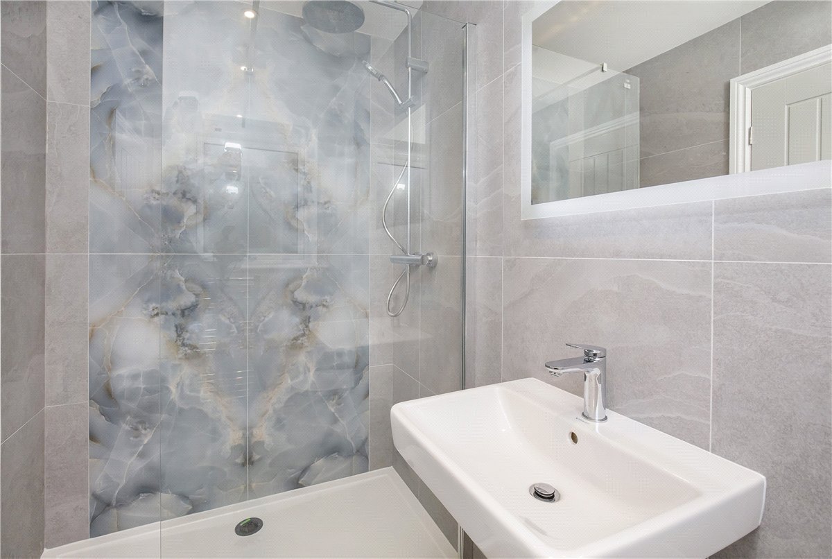 2 bedroom Flat, Wayside Crescent, Harrogate, HG2 - Available, Image 8