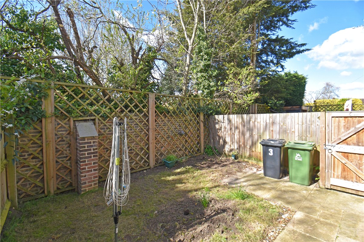 3 bedroom House, Swallow Gardens, Chesterton, CB4 - , Image 4