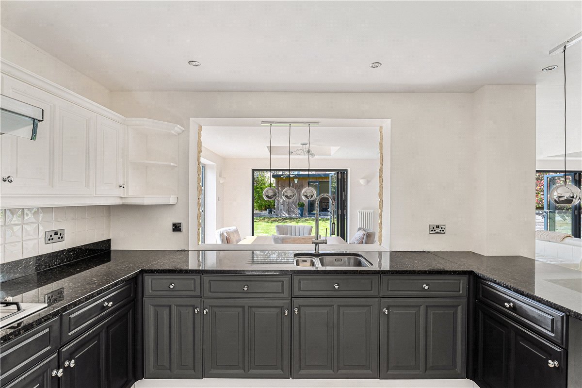 4 bedroom House, Willows Edge, Eynsham, OX29 - Available, Image 17