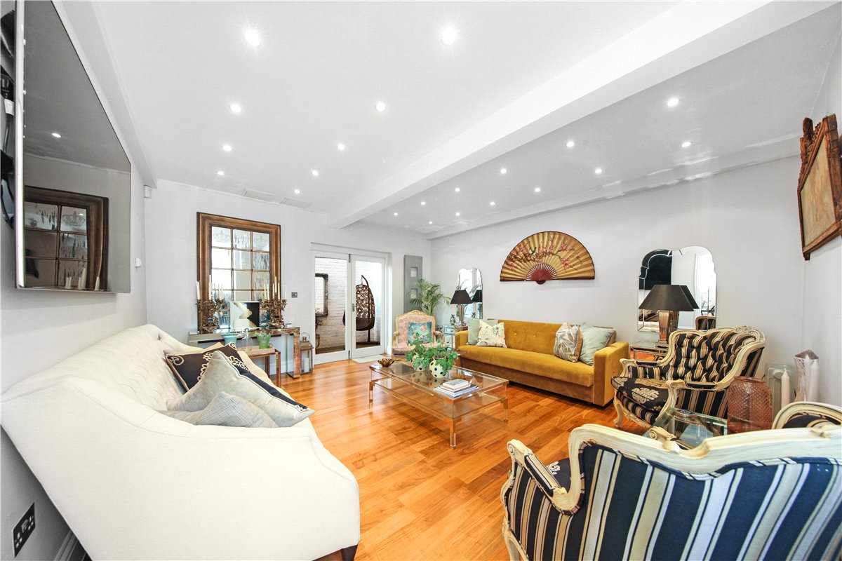 3 bedroom House, Oldbury Place, Marylebone, W1U - Available, Image 1