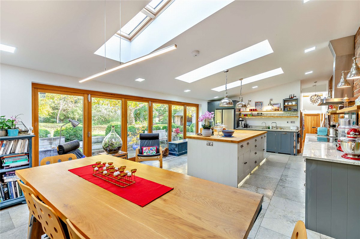 4 bedroom House, Long Lane, Shaw, RG14 - Sold STC, Image 3