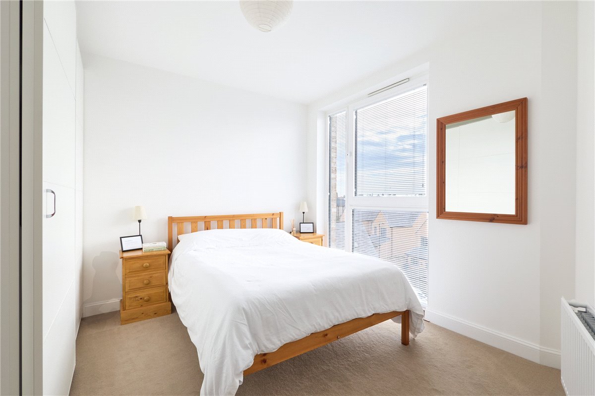 2 bedroom Flat, Osprey Drive, Trumpington, CB2 - Sold, Image 1