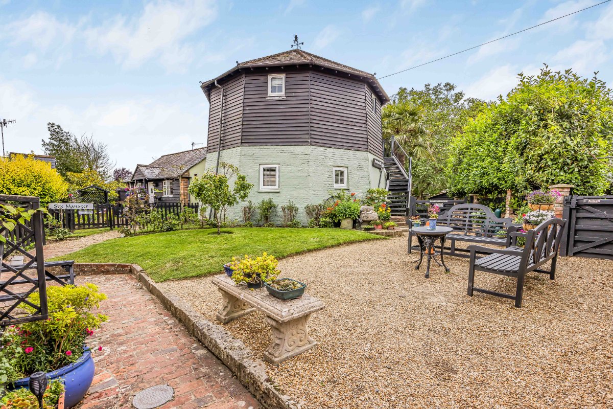 5 bedroom House, Hunston Mill House & Cottages, Selsey Road, PO20 - Available, Image 12