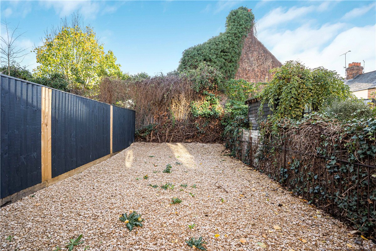 2 bedroom House, South Street, Oxford, OX2 - Available, Image 15